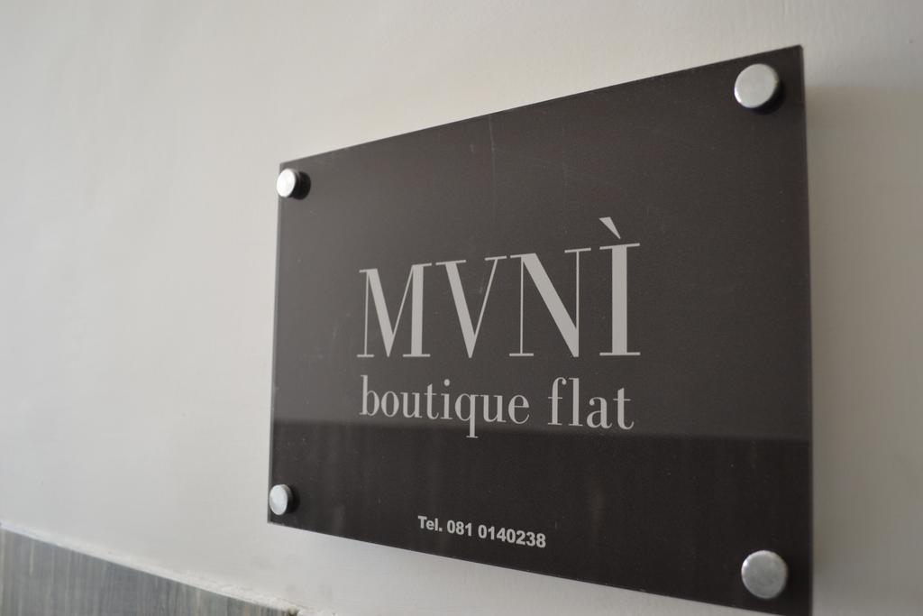 Muni Boutique Flat By Babylon Stay เนเปิลส์ ภายนอก รูปภาพ