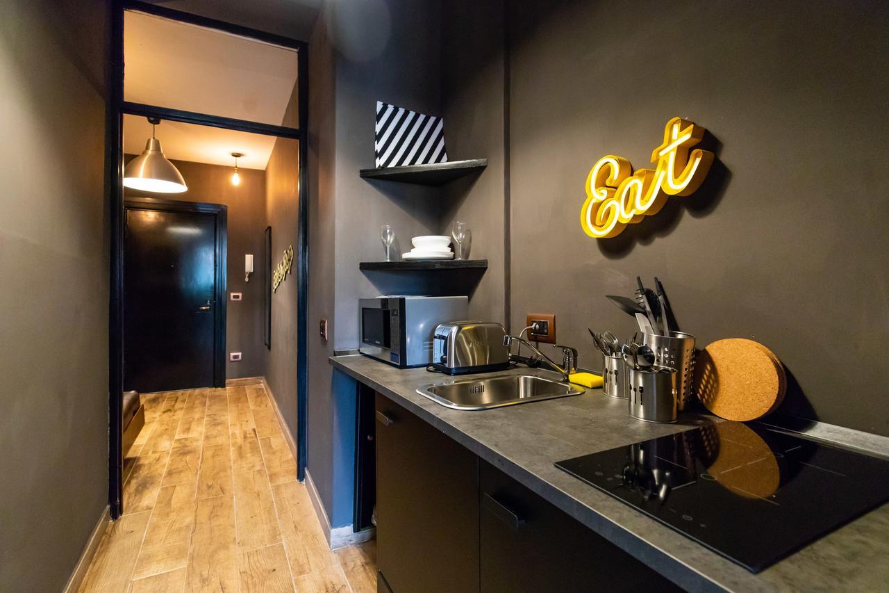 Muni Boutique Flat By Babylon Stay เนเปิลส์ ภายนอก รูปภาพ